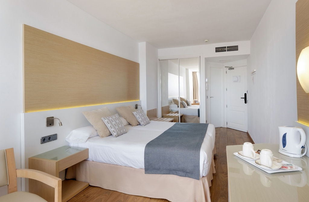 Doble Standard Vista Mar - Fido Hotels - Mallorca