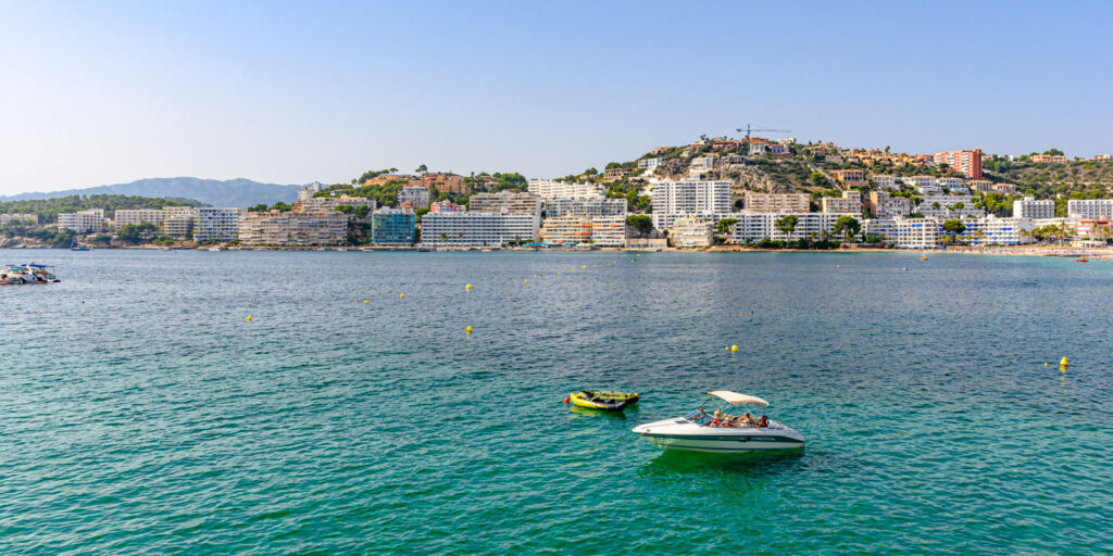 Aerial view of Santa Ponsa, Majorca, to explain what to do in Santa Ponsa